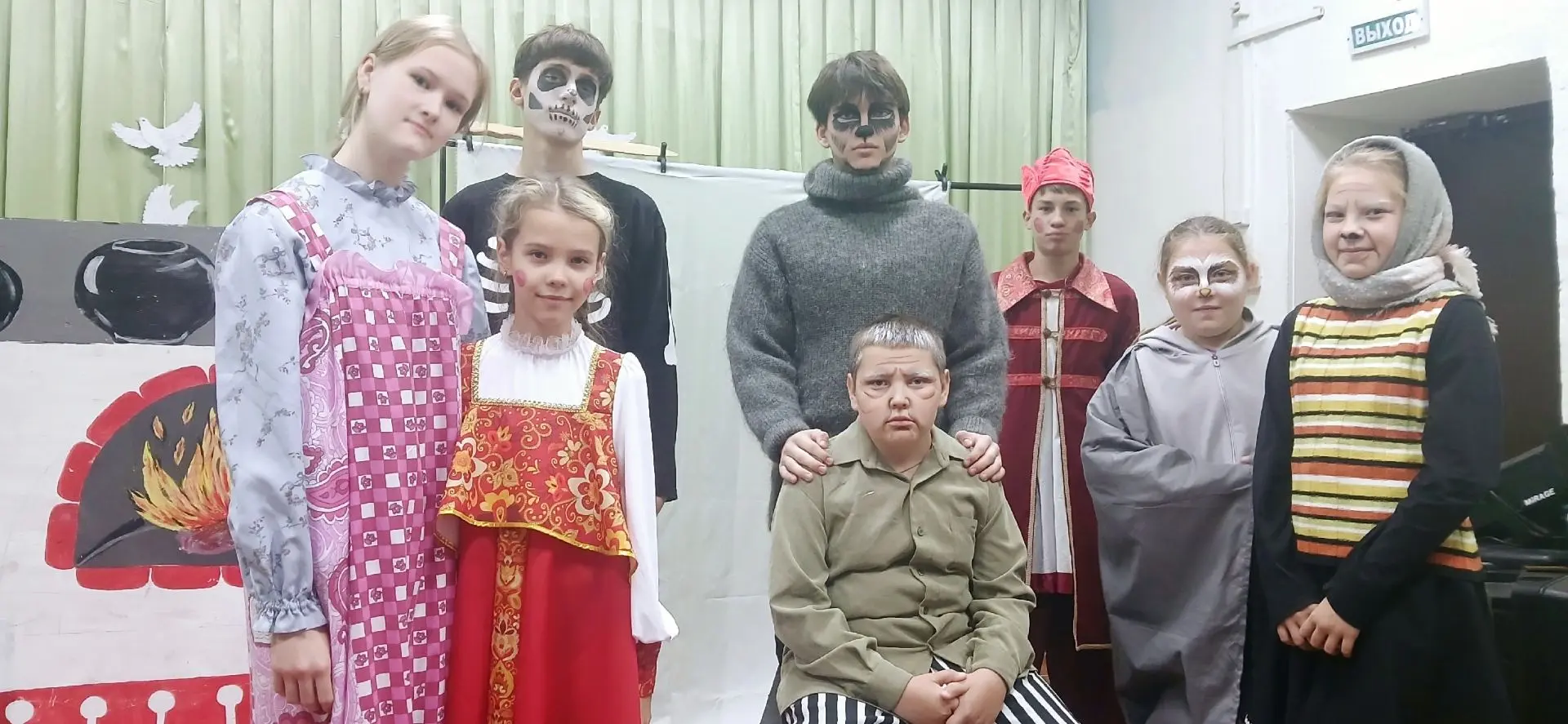 ТЕАТРАЛЬНЫЕ ПОДМОСТКИ 🎭