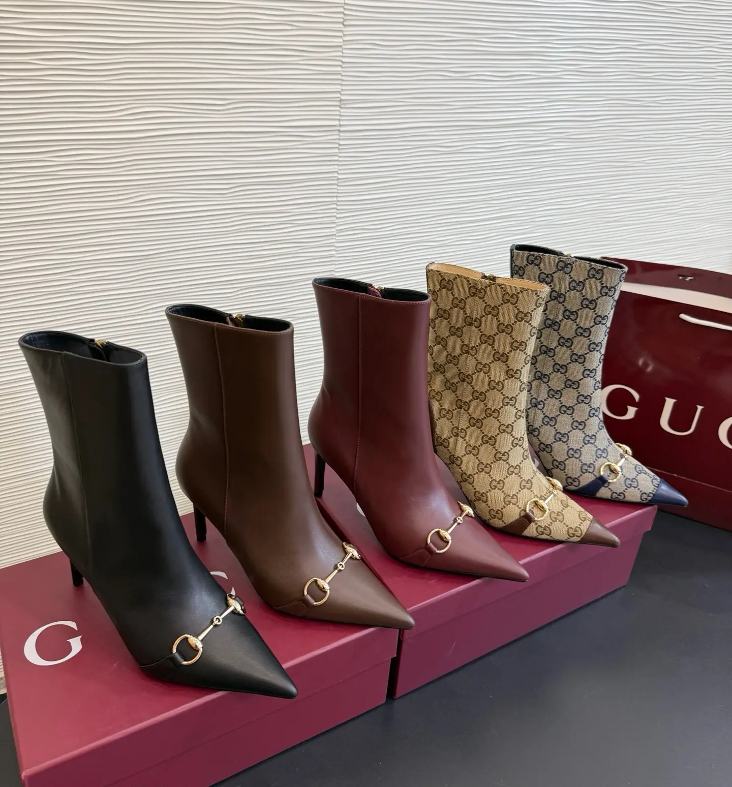 GUCCI