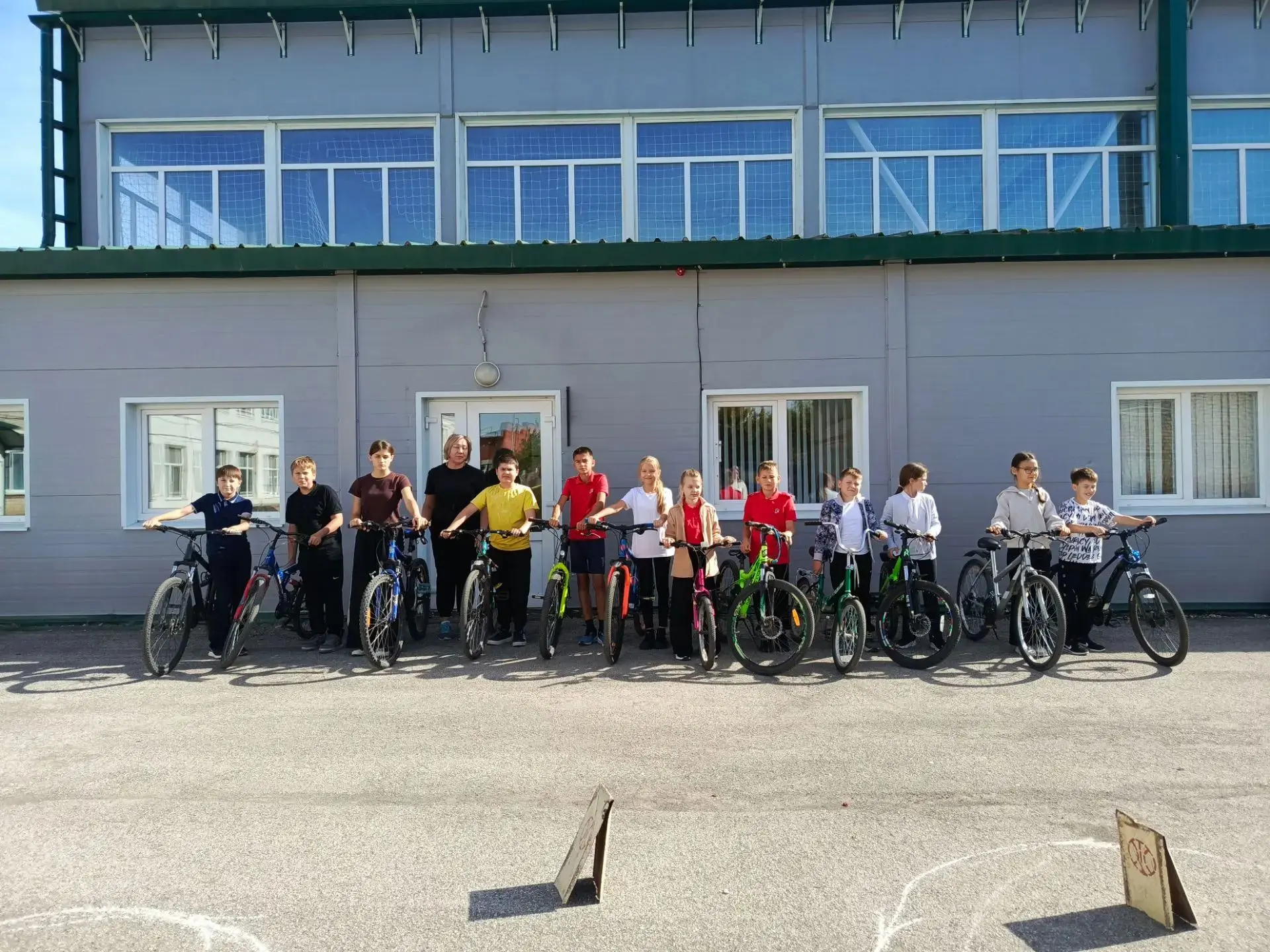 🚲 Безопасное колесо: учимся правилам дорожного движения!