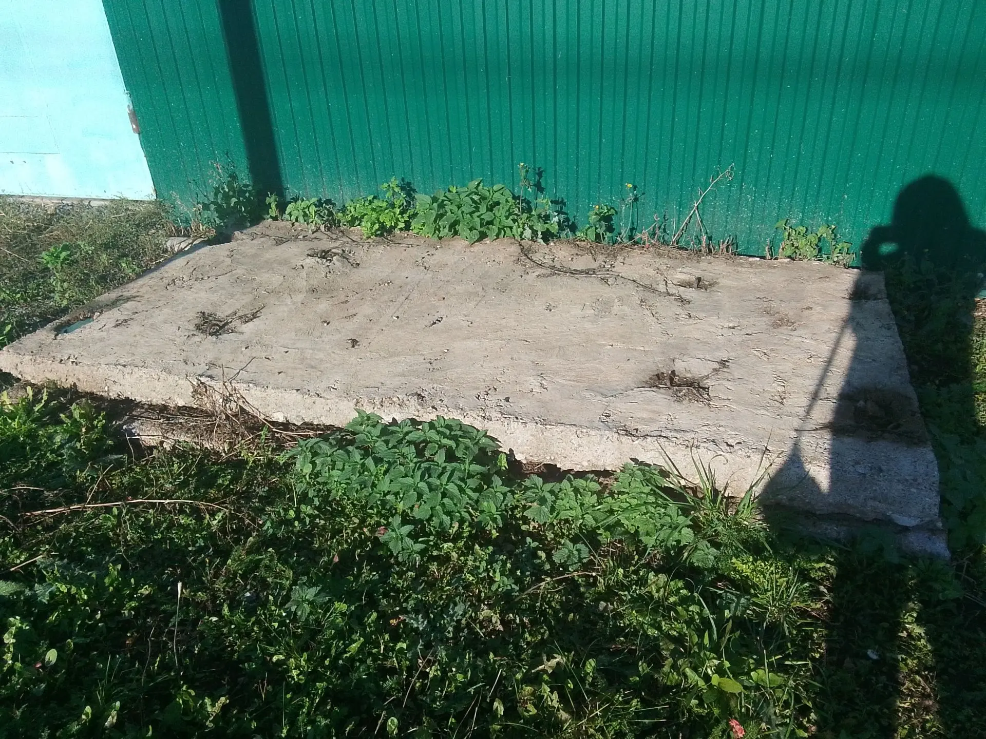 Продам две плиты