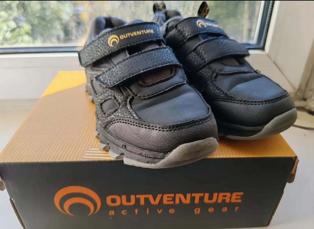 Детские полуботинки Outventure, размер 30 (19 см), в чёрном цвете. Верх из синтетическо...