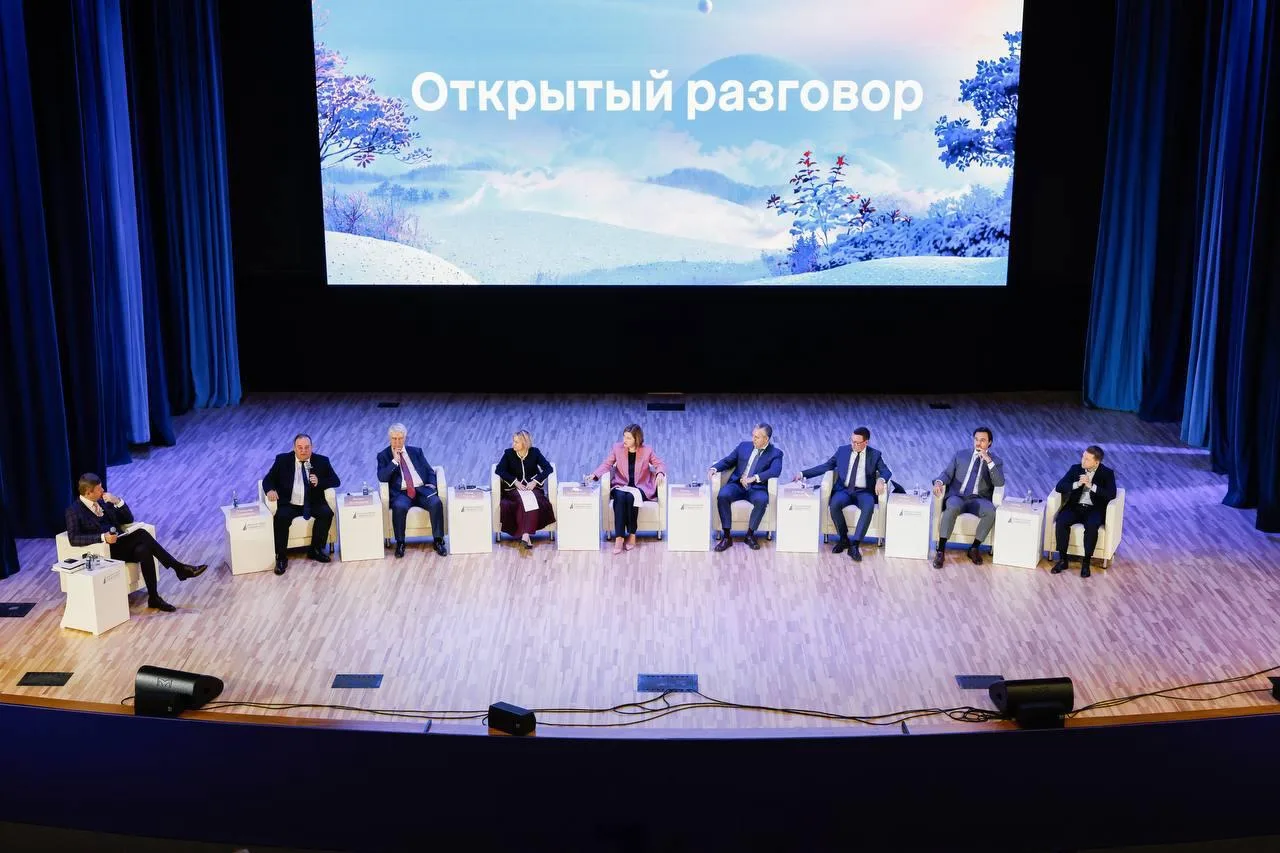 50 лучших по успеваемости студентов Финансового университета попадут на питчинг-сессии ...