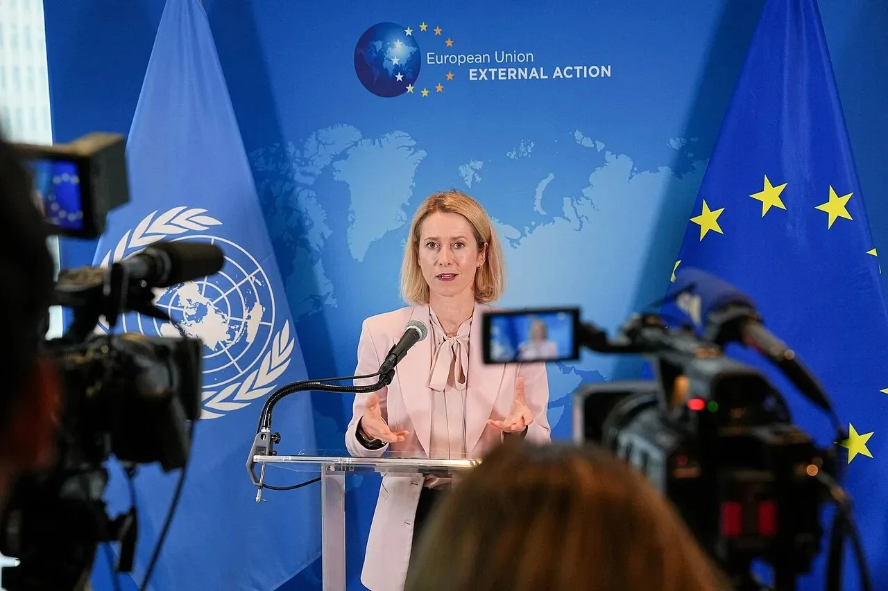 На фоне топливной сделки Каллас пригрозила России крупнейшим пакетом санкций