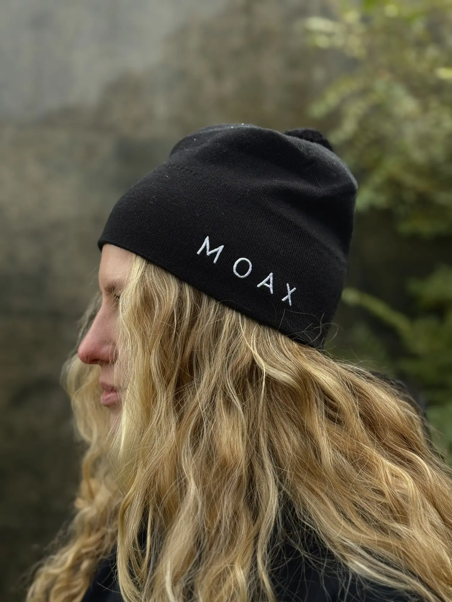 🌬️ Шапка MOAX Tradition Sport – классическая спортивная модель с помпоном, подходящая ...