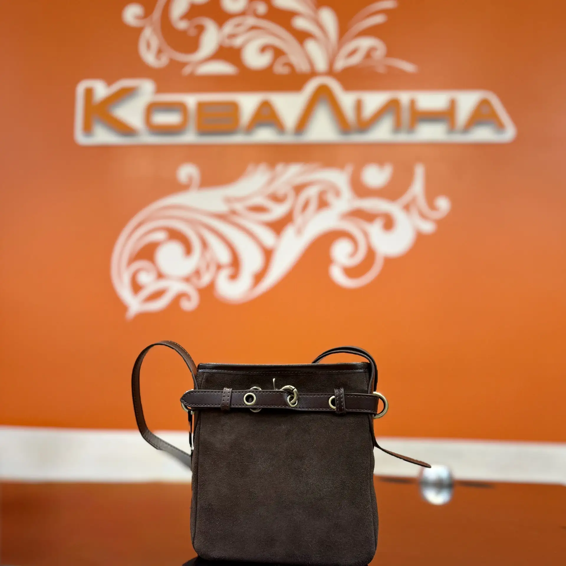В магазине КоваЛина — большое поступление сумок из замши и натуральной кожи! 👜