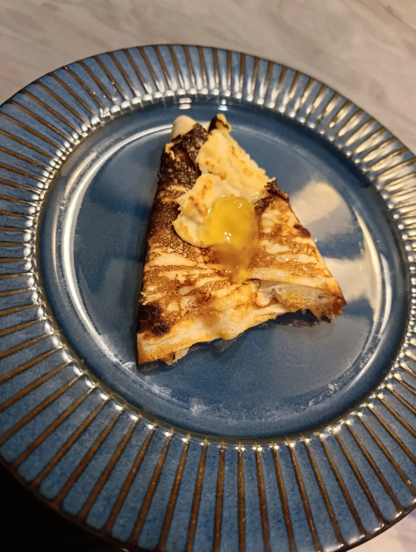 Блинчик 🥞 с мёдом 🍯 для Домового 😊а вы пекли блины сегодня?