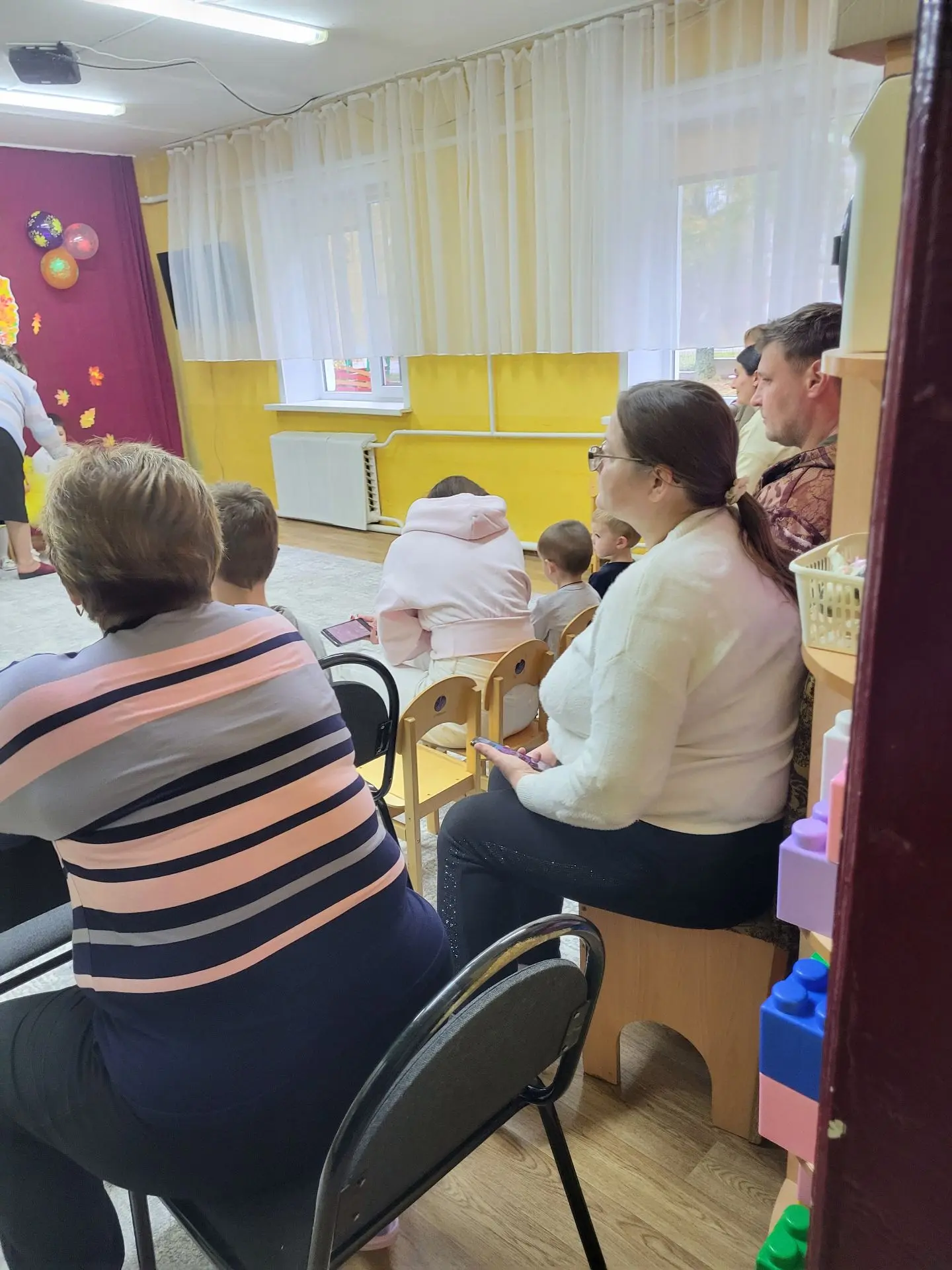 Чтобы не случилось беды: безопасность на улице и дома