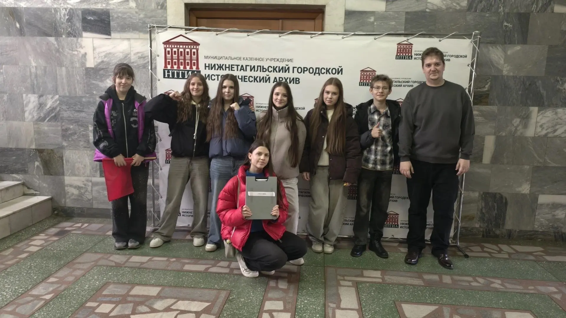 Уверенная победа на маршрутах Нижнего Тагила: команда «Узел связи» МБОУ СОШ №75/42 заня...