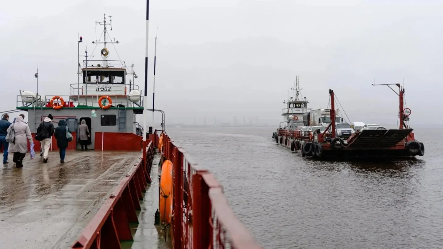 ⛴️ Переправа Салехард - Лабытнанги продолжит работать до начала ледостава.