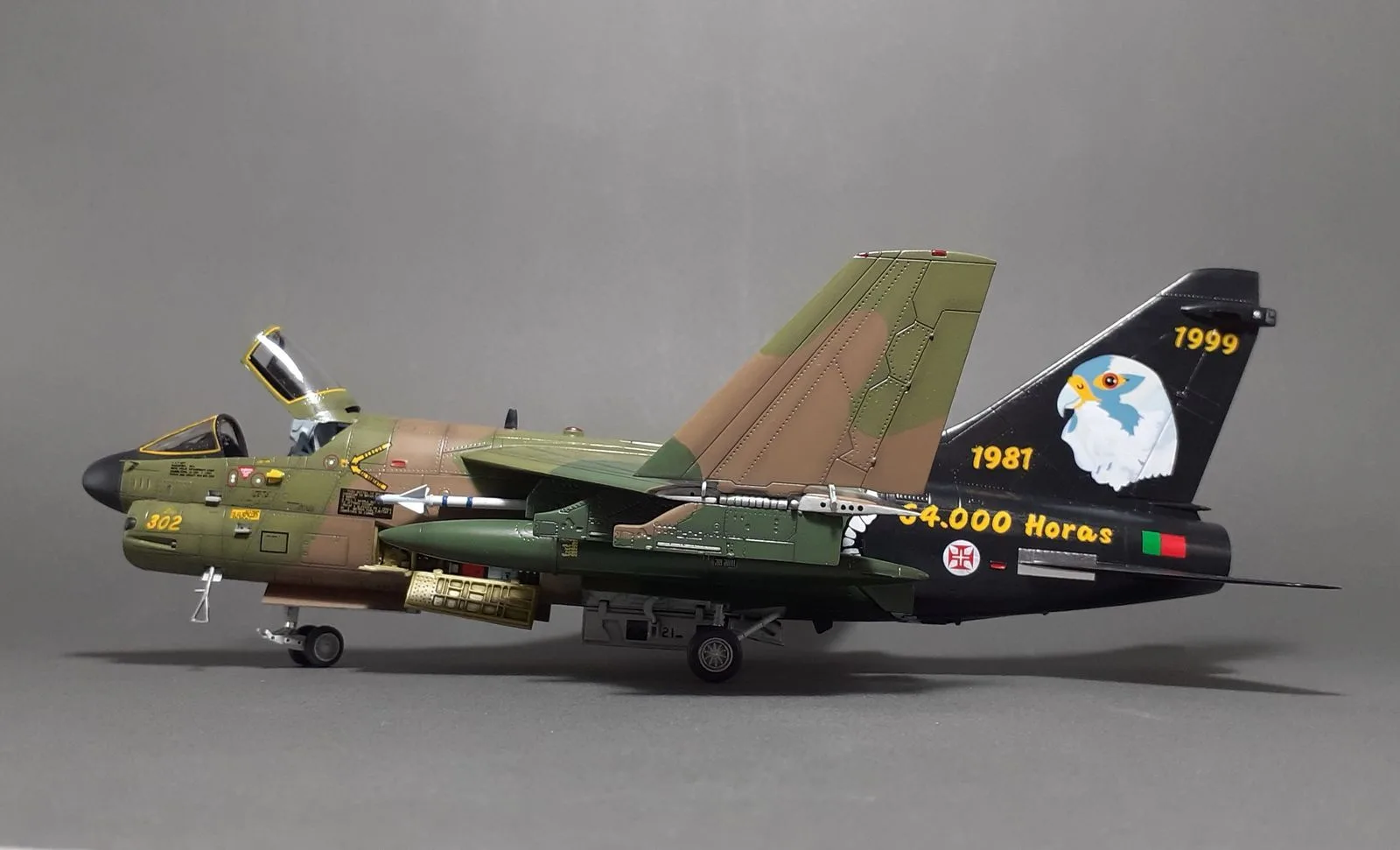 LTV A-7P Corsair II (обр. 1981) (304Sqn. Magnificos, Portugal - Air Force, июль 1999) (...