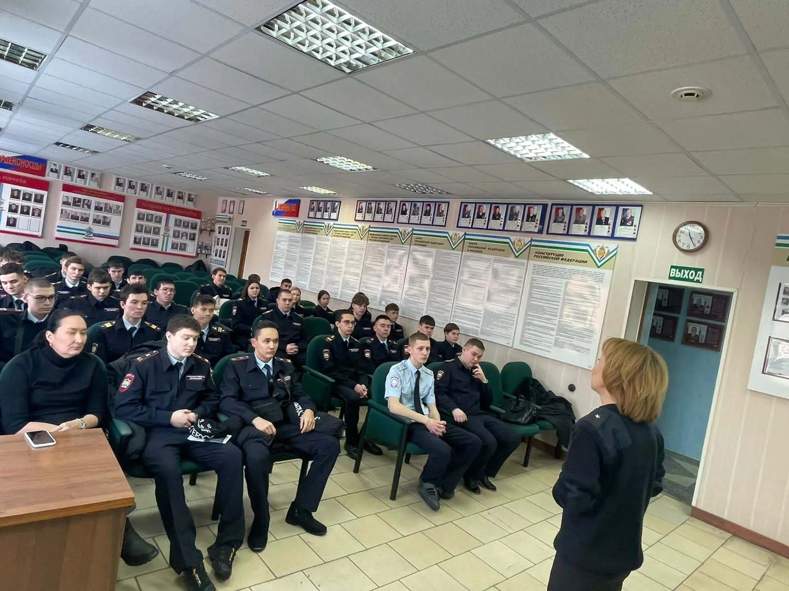 ПОЛИЦИЯ САЛАВАТА ИЩЕТ СОТРУДНИКОВ: ЗАРПЛАТА ОТ 40 ТЫСЯЧ И СОЦИАЛЬНЫЕ ГАРАНТИИ