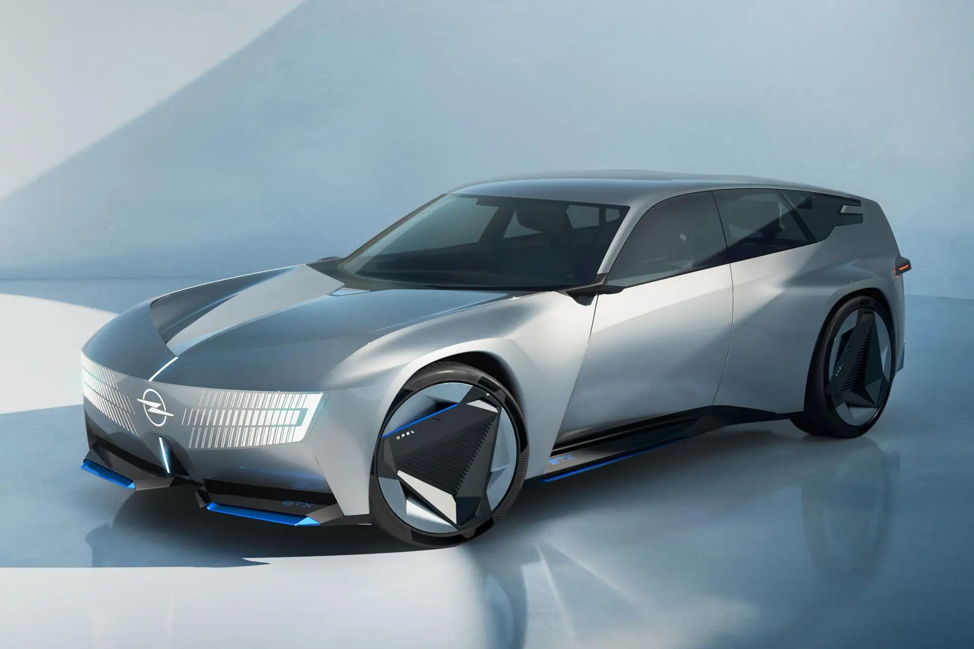 Opel показал универсал будущего
