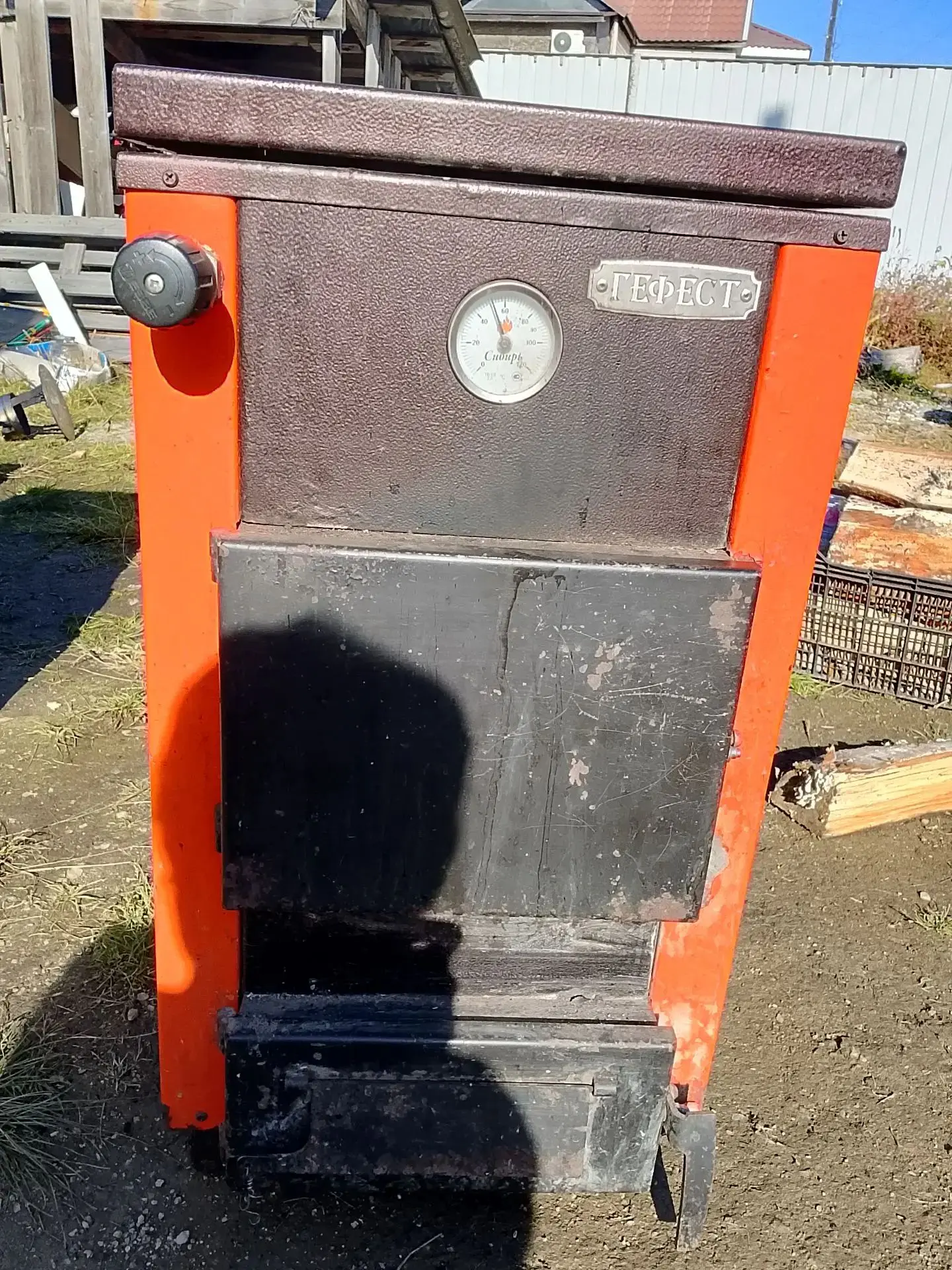 Продам котёл все вопросы по телефону 89510187485