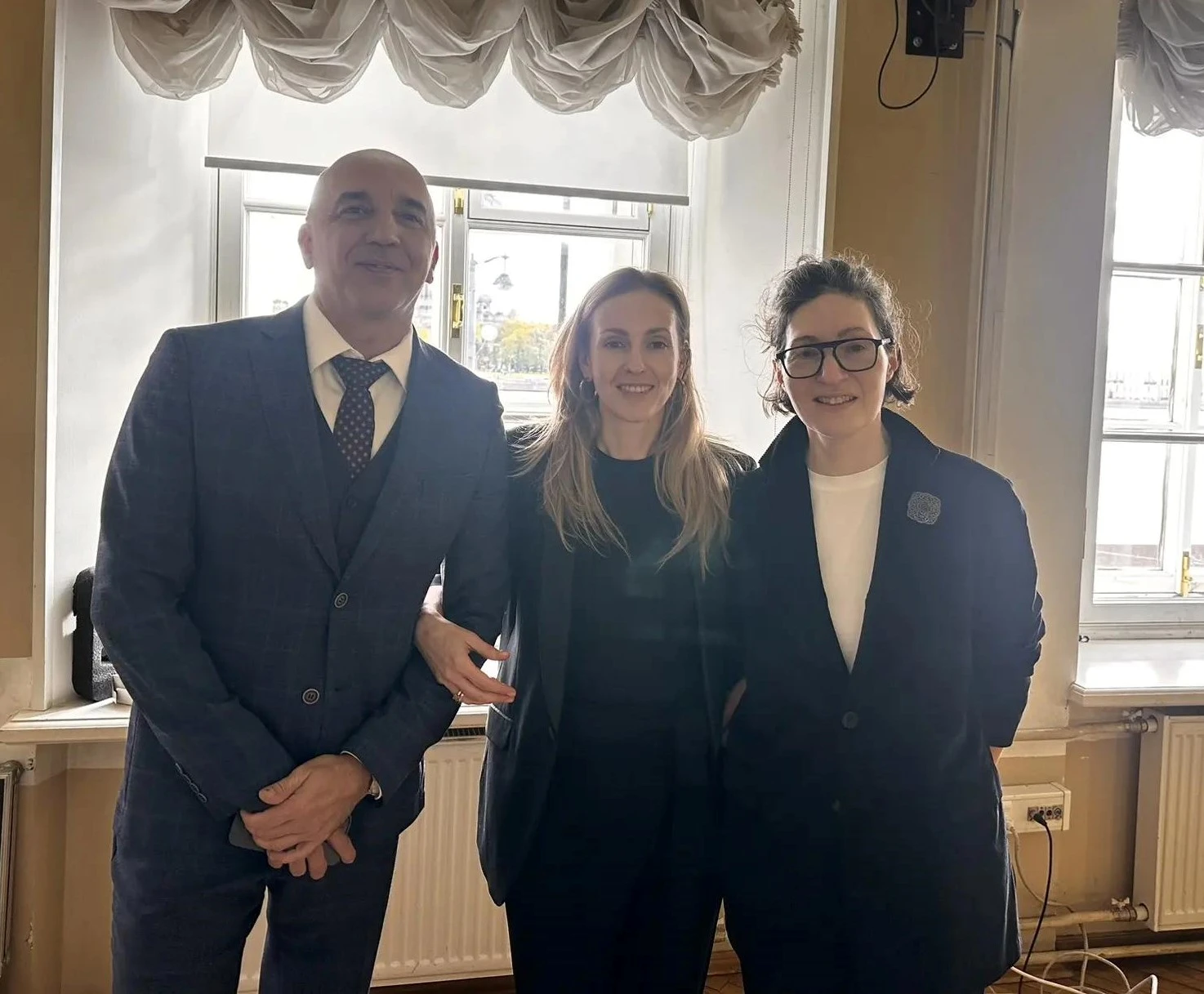 Поздравляем с успешной защитой!