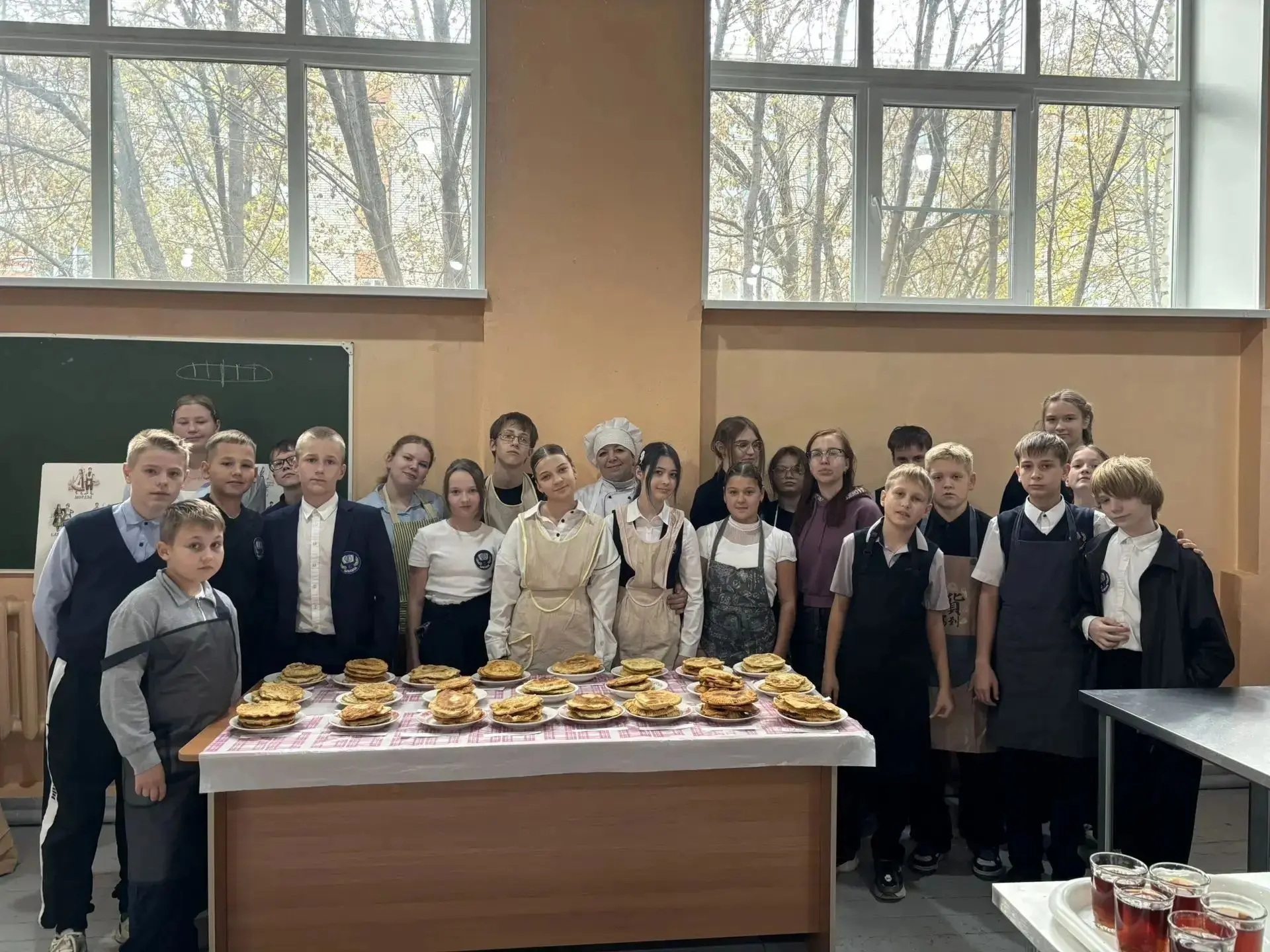 8 октября 6 «А» отправился в ЛИК не на обычный урок, а в настоящее гастрономическое пут...
