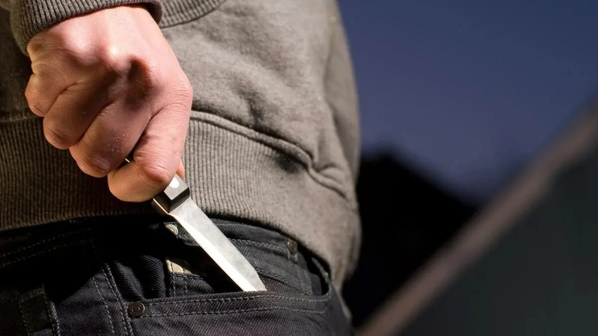 В Тазовском районе мужчина в состоянии алкогольного опьянения напал на подростка.