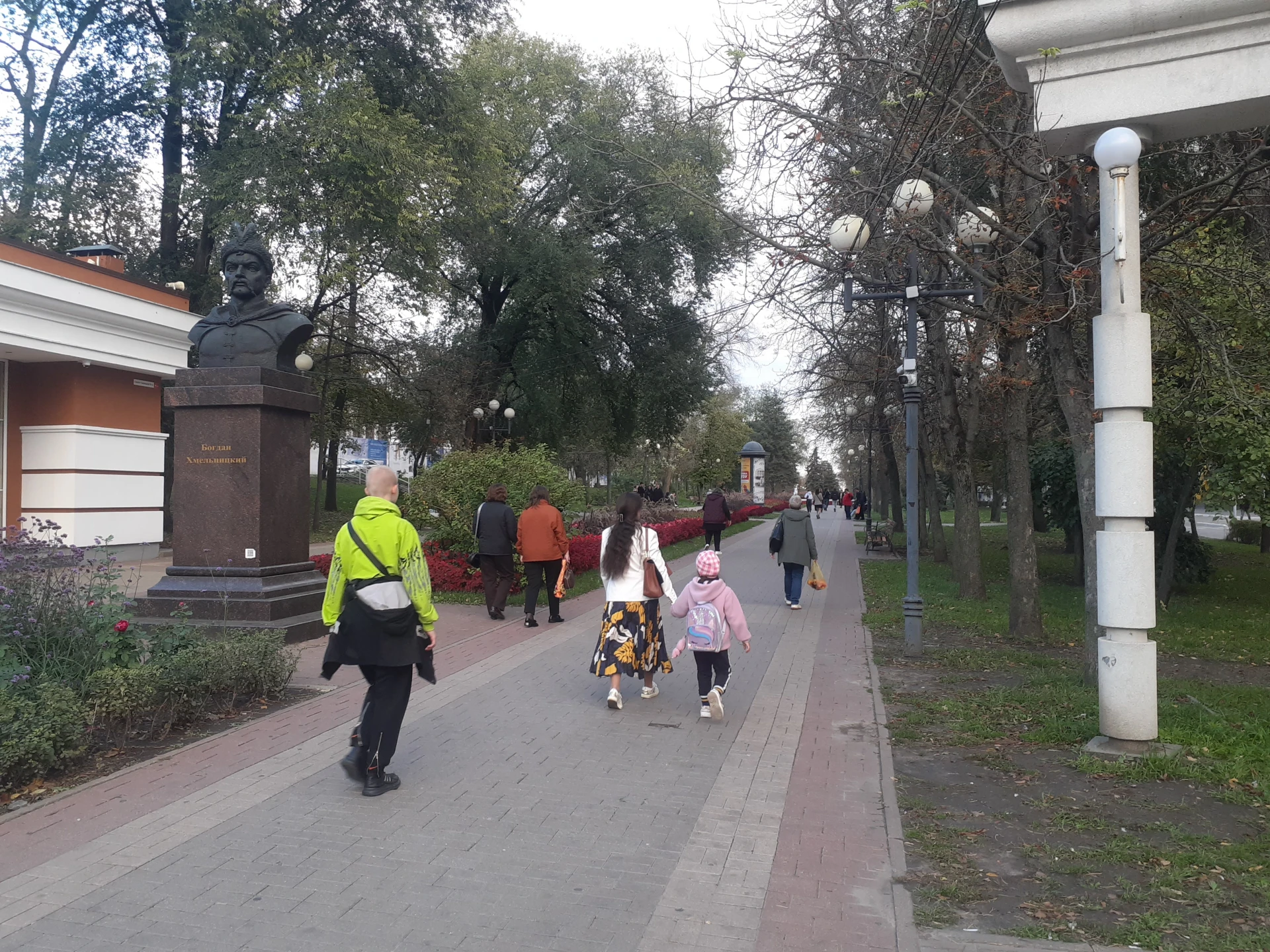 Новости Белгорода 16 октября: удар по автобусу, штрафы с камер, погода.