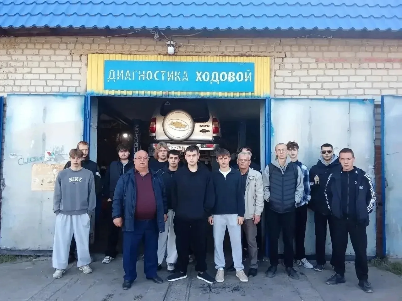 🔧 Студенты 2 курса специальности «Мастер по ремонту и обслуживанию автомобилей» Марксо...