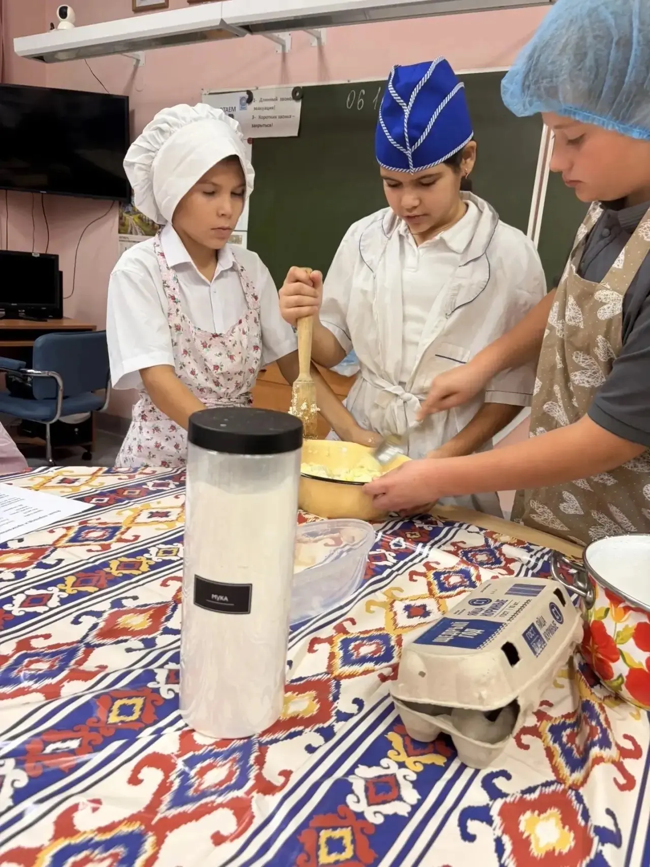 🥟 13 октября: мордовский праздник в школе