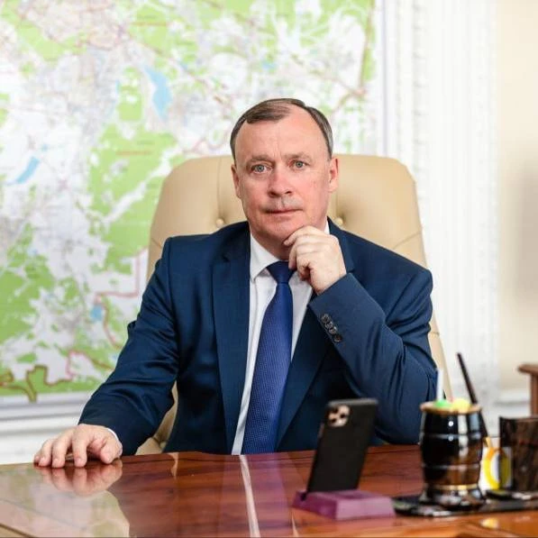 Алексей Орлов официально покинул пост мэра Екатеринбурга. За отставку проголосовали все...