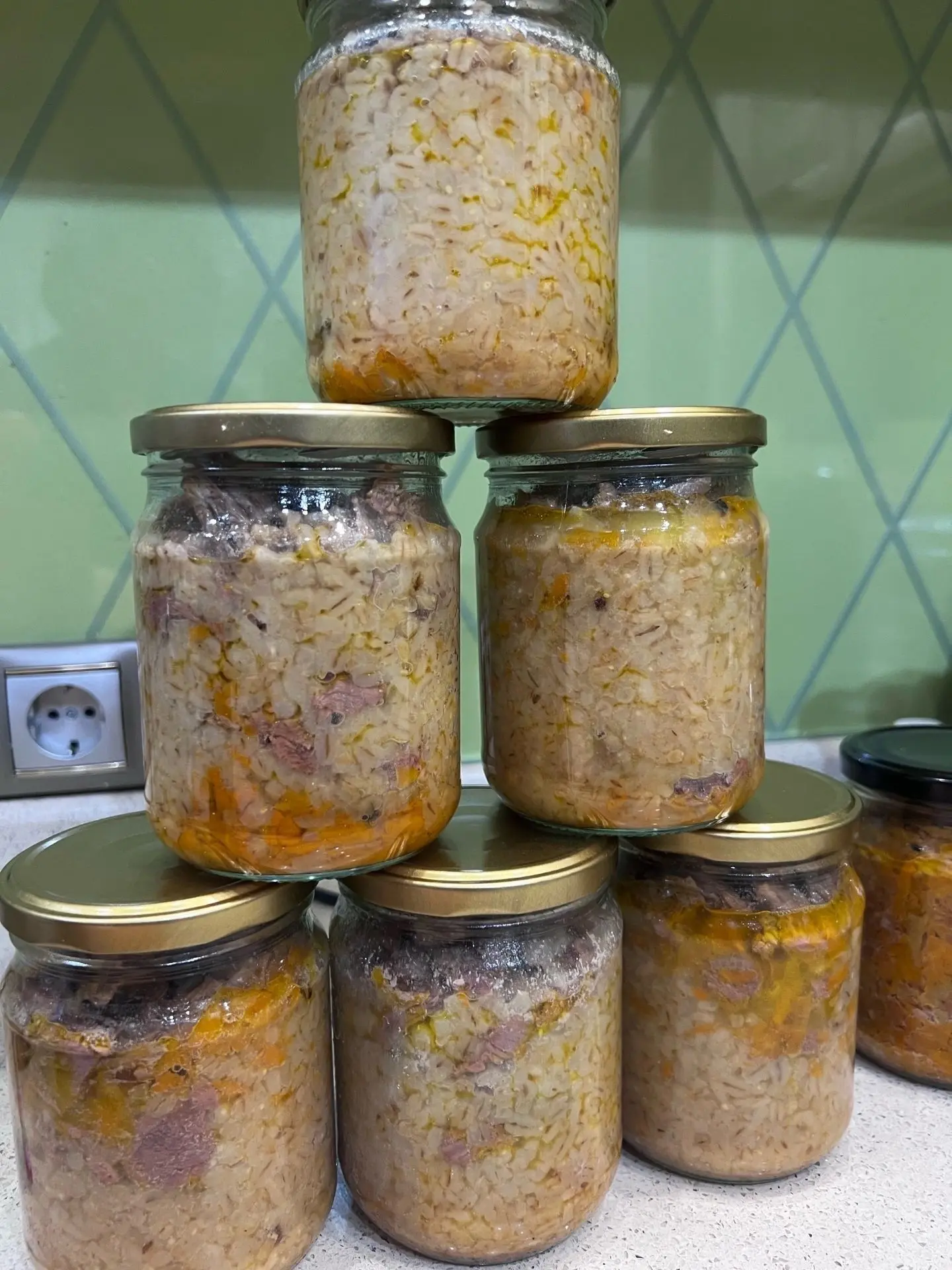 Перловая каша с мясом.