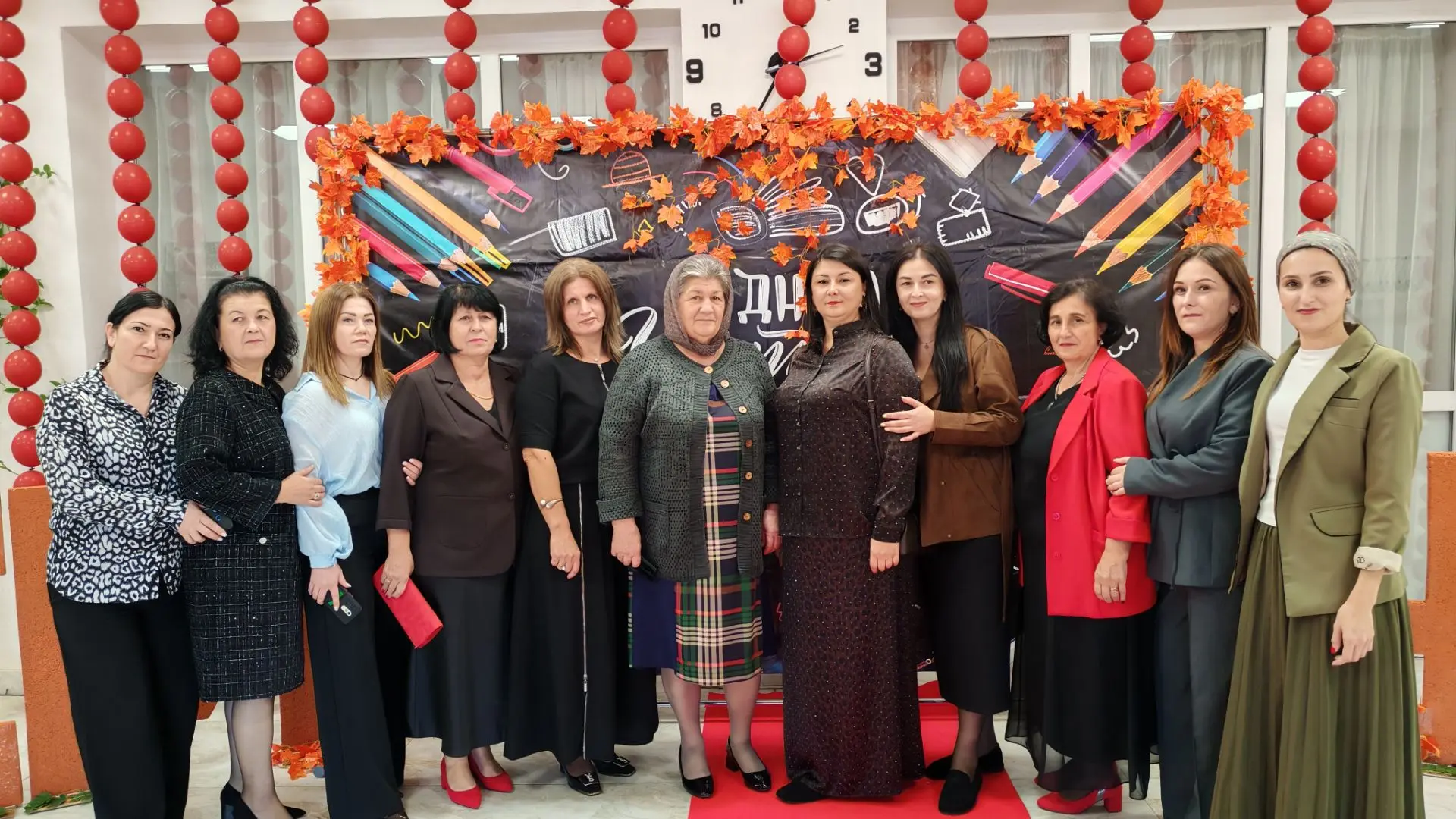 🍁 Осенний свет наших побед: в Шовгеновском районе чествовали педагогов!