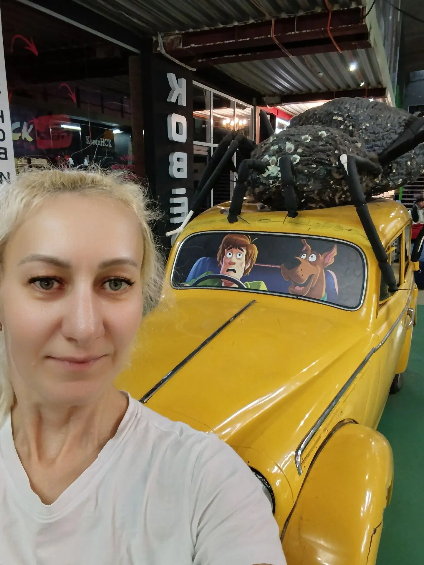 В подземке есть вот такой автомобиль 😁