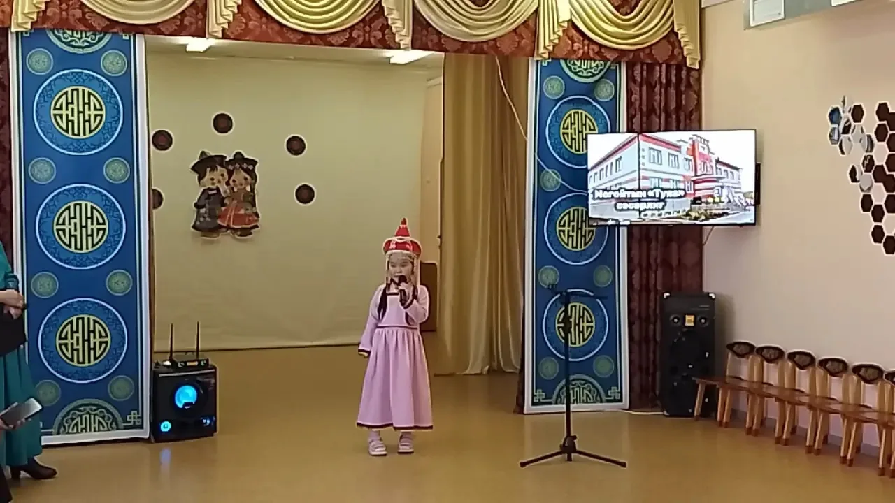 Сегодня 16 октября состоялся конкурс чтецов «Барбаадай» в рамках месячника бурятского я...