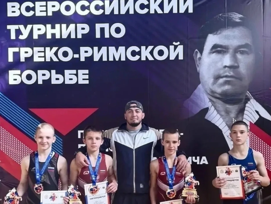 Воспитанники спортшколы № 2 завоевали медали на Всероссийских соревнованиях по спортивн...