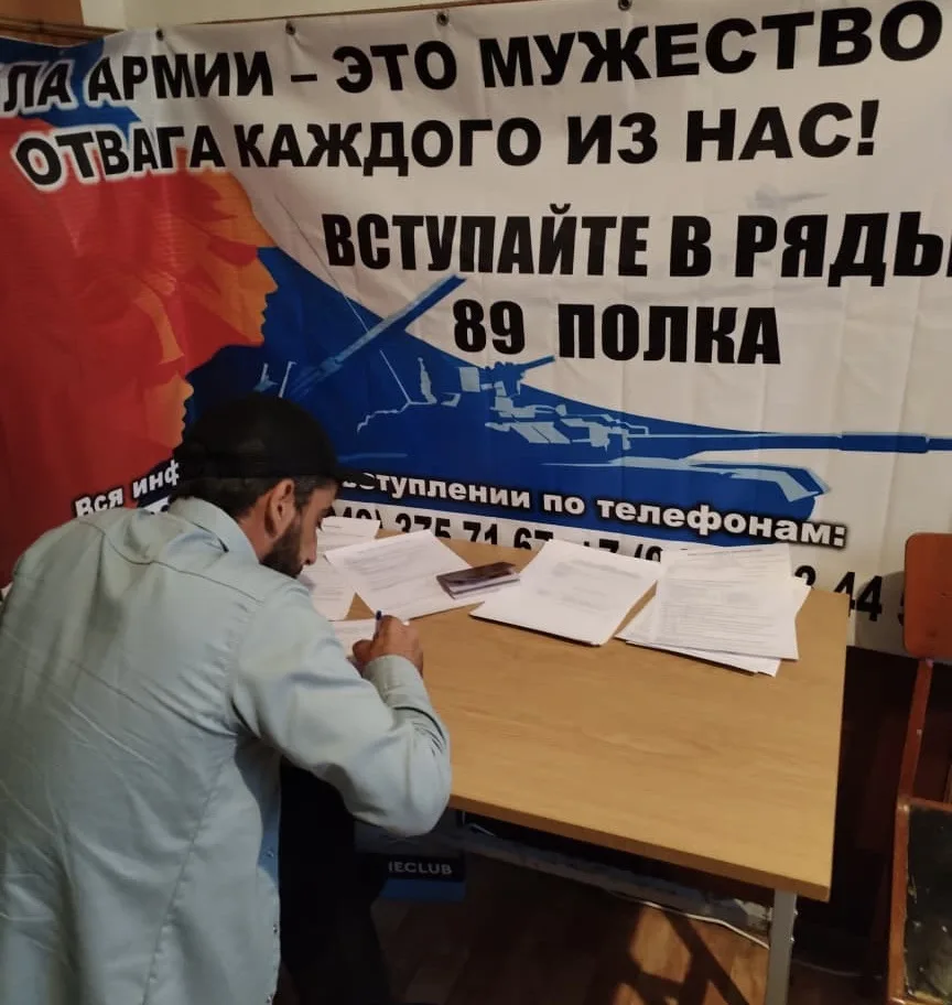 Наш земляк Казбек принял важное и по-настоящему ответственное решение — подписал контра...