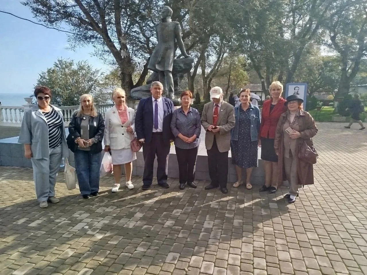 🖋️ В Тамани отметили 212-ю годовщину со дня рождения Михаила Лермонтова