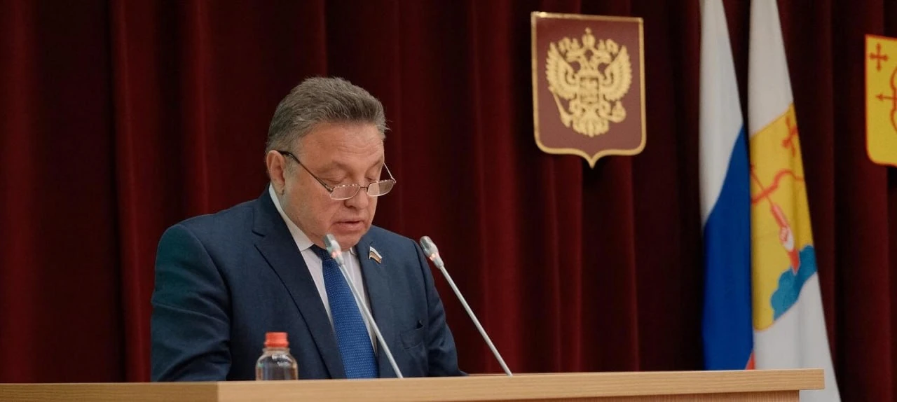 Сенатором Российской Федерации — представителем от Законодательного Собрания Кировской ...