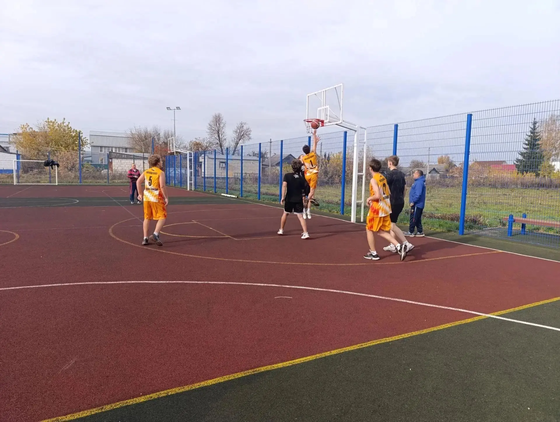🏀 14 октября на спортивной площадке р. п. Земетчино состоялся муниципальный этап турни...