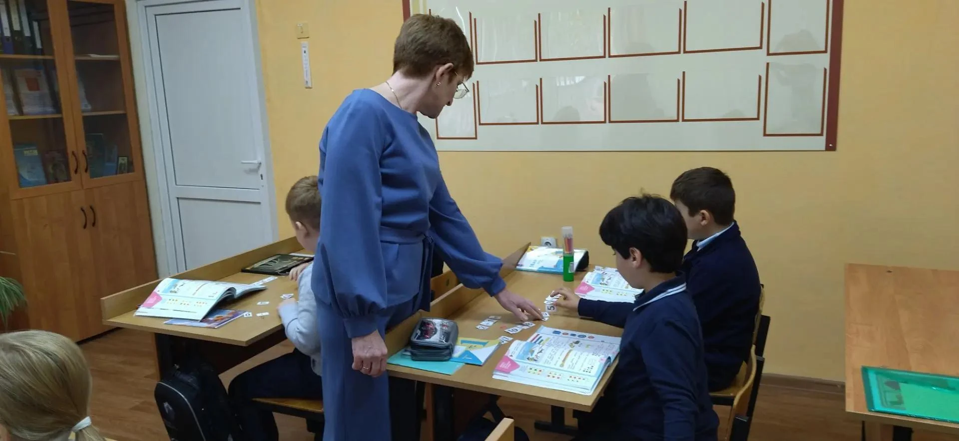 В первом классе прошёл День дублера. В роли учителя попробовала себя Гребенюк Екатерина...