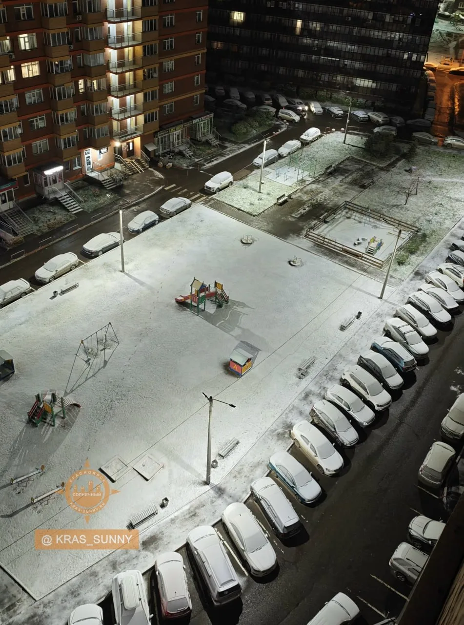Традиционно в Красноярске зима в первую очередь приходит в Солнечный.
