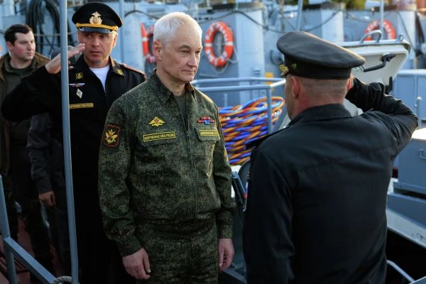 Андрей Белоусов проинспектировал испытательную базу на озере Иссык-Куль