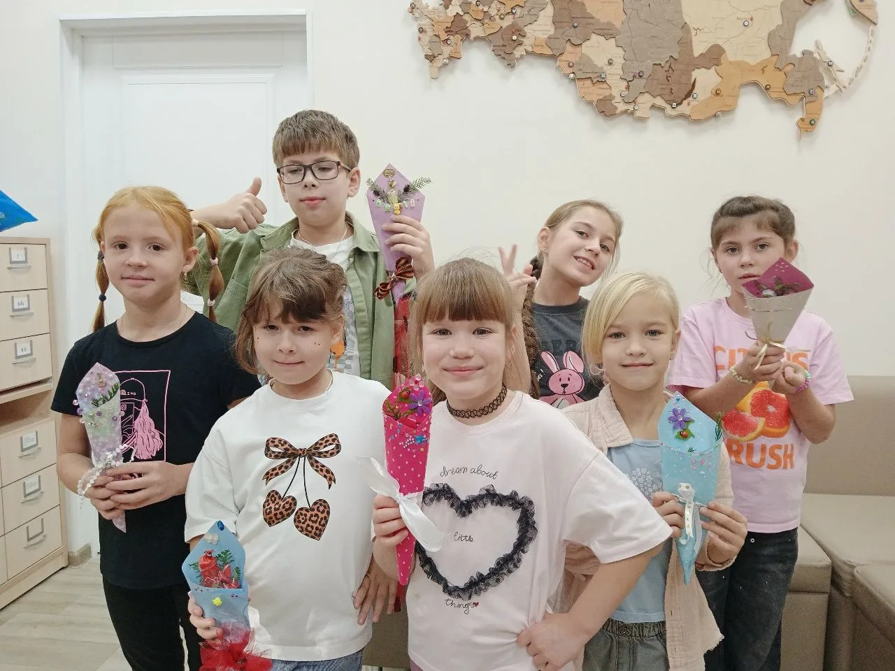 🌟 На очередной встрече с детьми в «Мастерской добрых дел» в Модельной библиотеке № 13 ...
