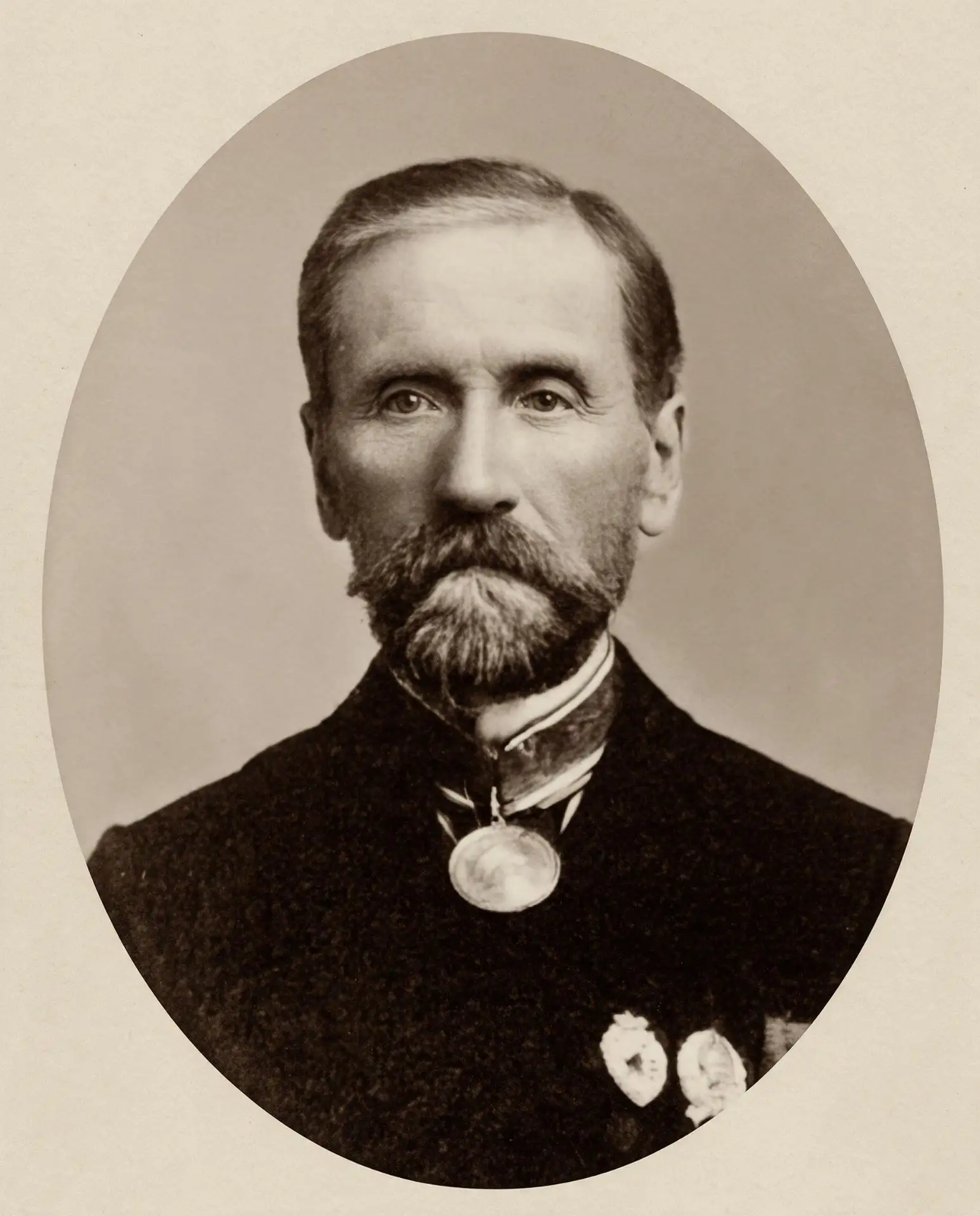 Городской голова (староста) Сергиевского посада в 1902 - 1910 гг., купец 2 гильдии того...