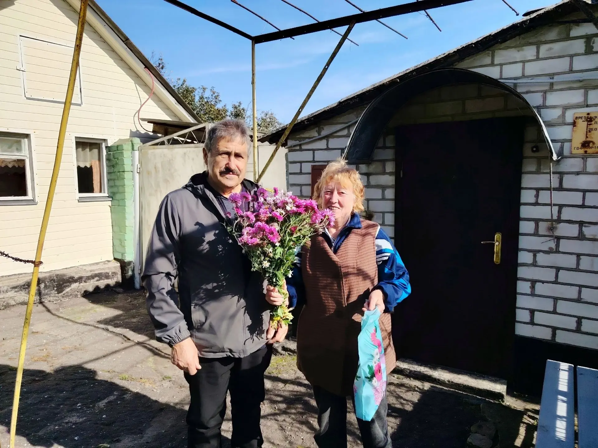 🍁 В декаду пожилых людей работники Солдатского Дома культуры провели акцию "Люди пожил...