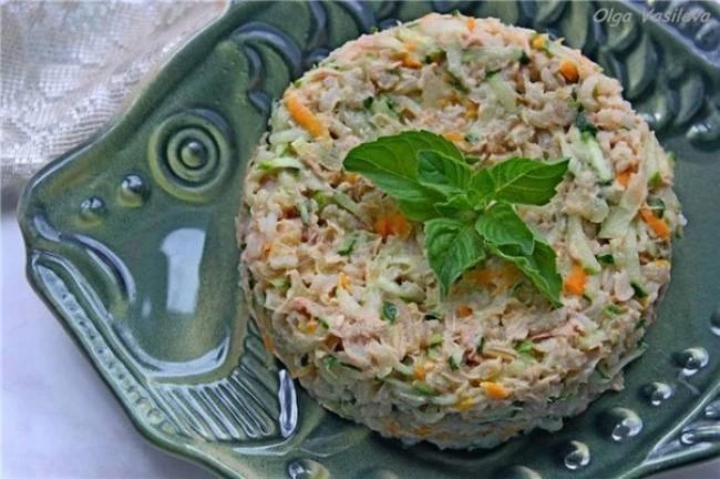 🍛 Салат из риса с тунцом
