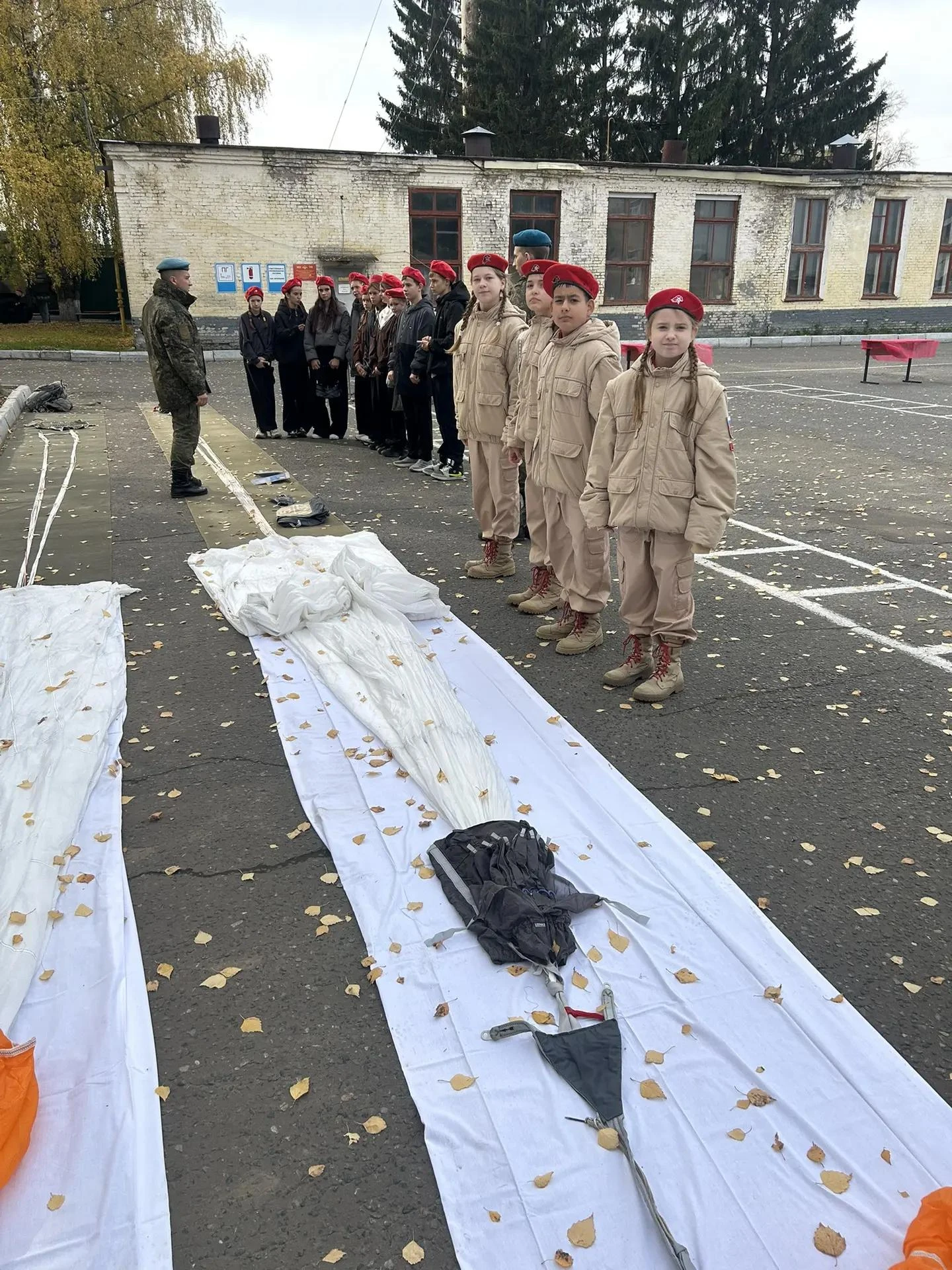 🇷🇺 ЮНАРМЕЙЦЫ МОУ КУРОВСКОЙ СОШ № 1 ПРИНЯЛИ УЧАСТИЕ В ВАЖНОМ МЕРОПРИЯТИИ