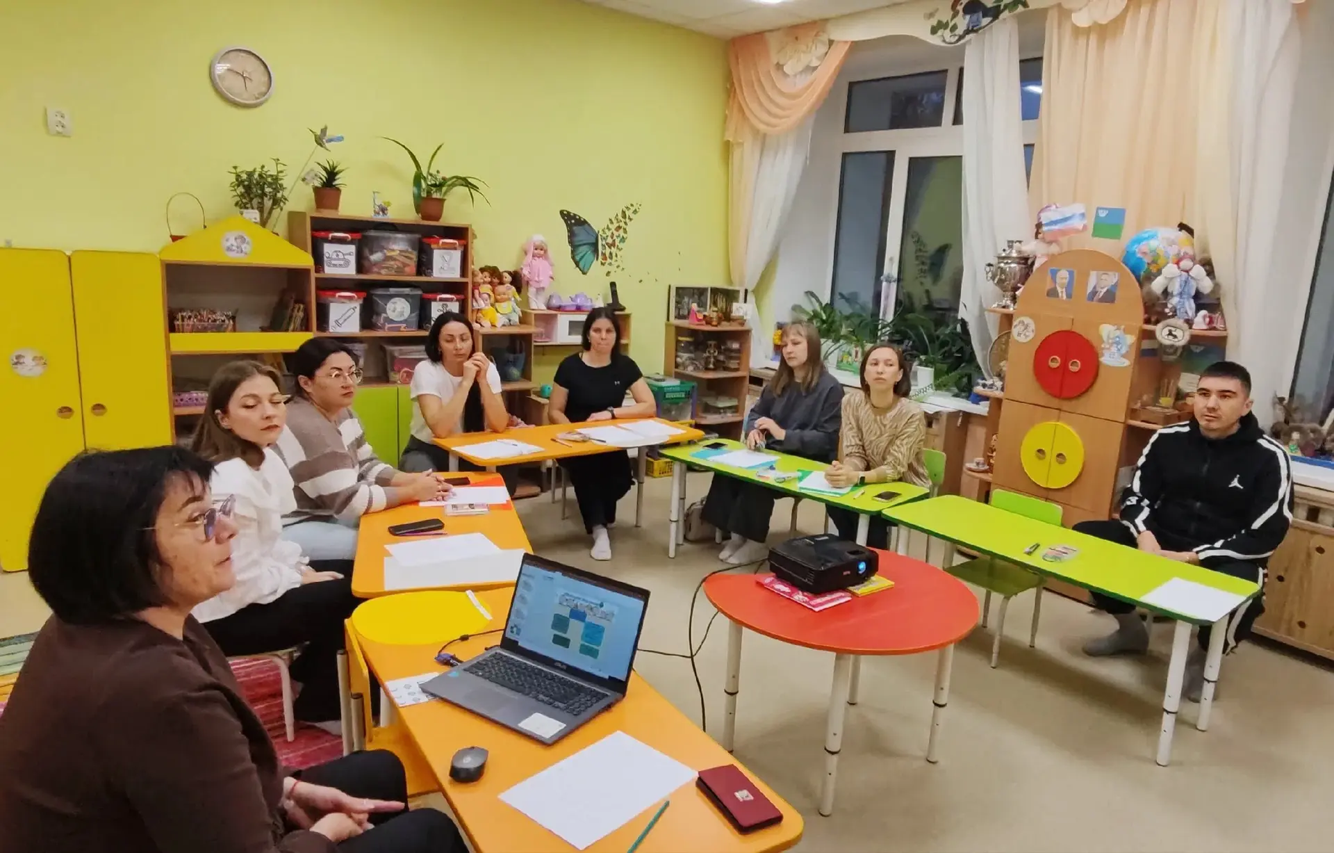 В группе «Звукарик» состоялось первое в этом учебном году родительское собрание, посвящ...