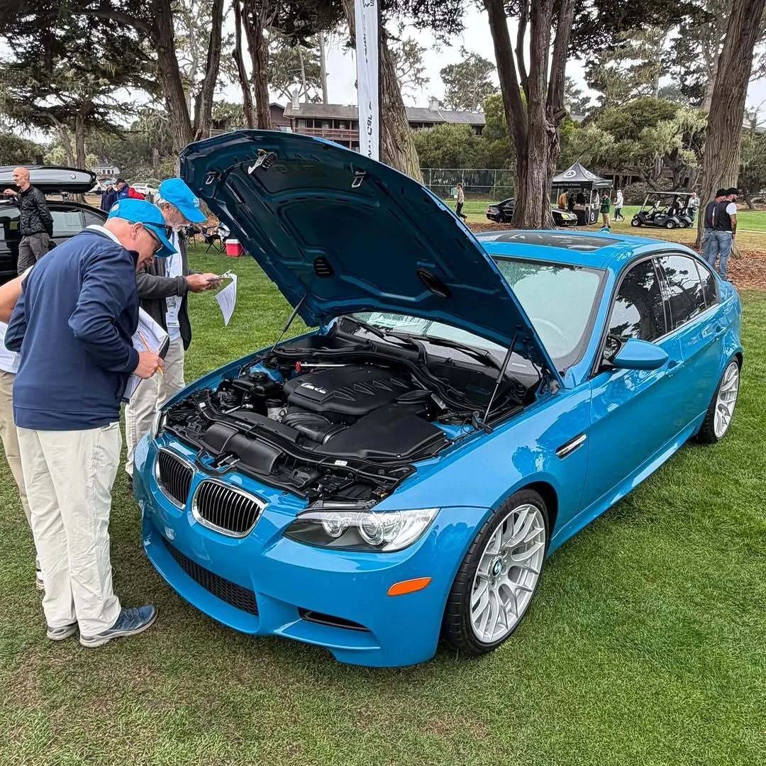 Laguna Seca Blue (448) / Black Extended Novillo Leather (NDSW) (E90-ZCP-LCI) M3 Competi...