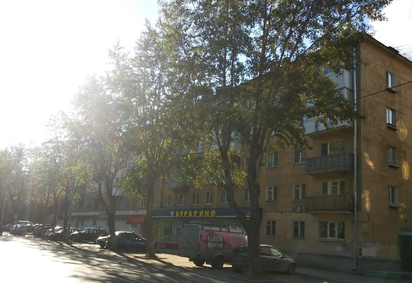 Ферганская, 6,10.