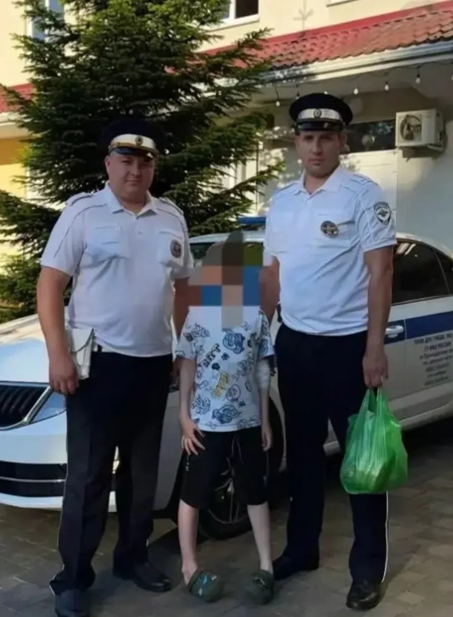 ⚡ Патруль ДПС с мигалками спас 8‑летнего мальчика на трассе