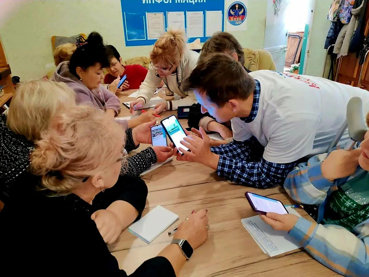 В Макеевке в общественной организации «Ника плюс» провели семинар по цифровой доступности.