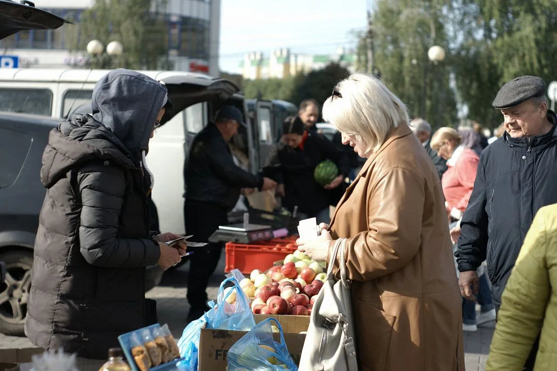24 октября в Курске пройдет заключительная сельскохозяйственная ярмарка «Осень». Торгов...