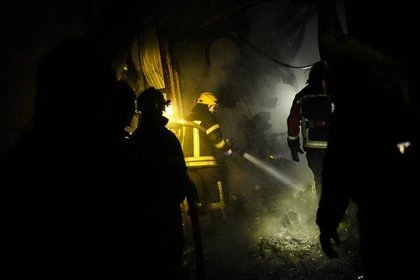 Киев подвергся массированному удару баллистическими ракетами. В столице зафиксированы п...