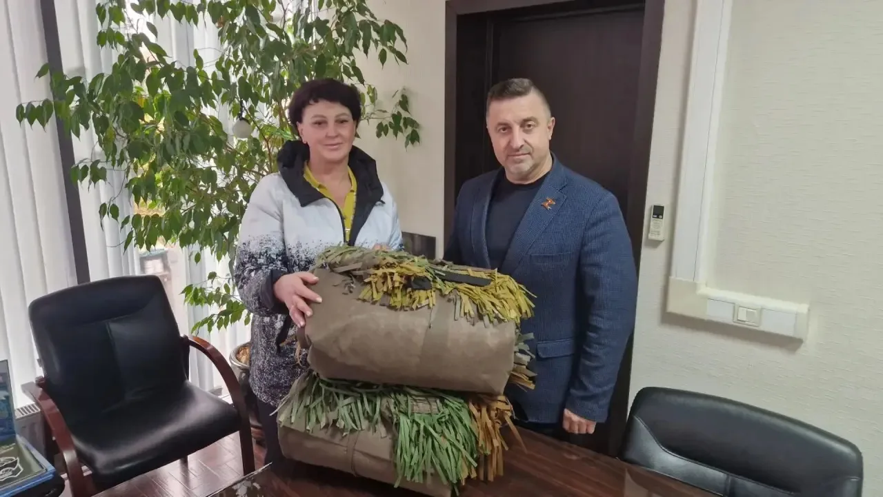 Передали в адрес 72-й отдельной мотострелковой бригады тепловизионные одеяла, сшитые ру...