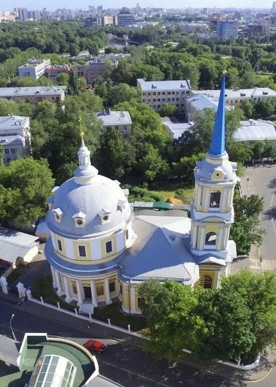 На этот пост максимальное количество отписок и максимальное количество реакций 😁